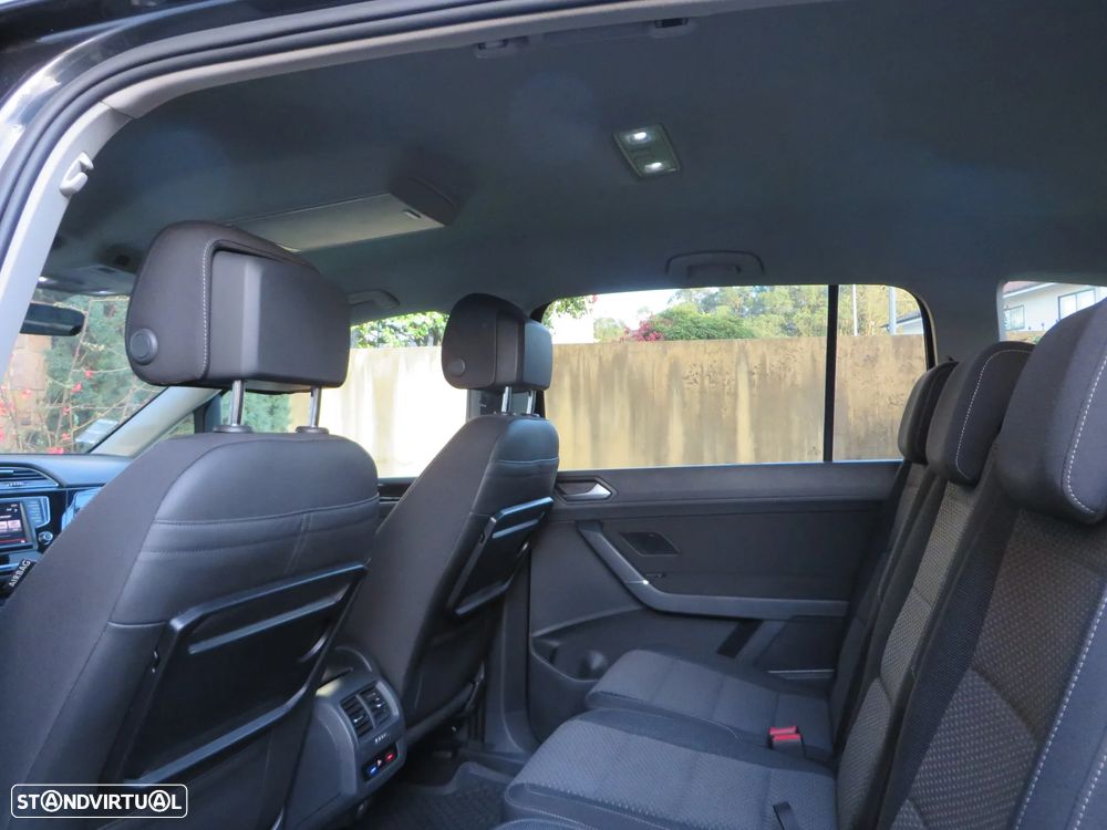 VW Touran 1.6 TDI Confortline DSG - 15