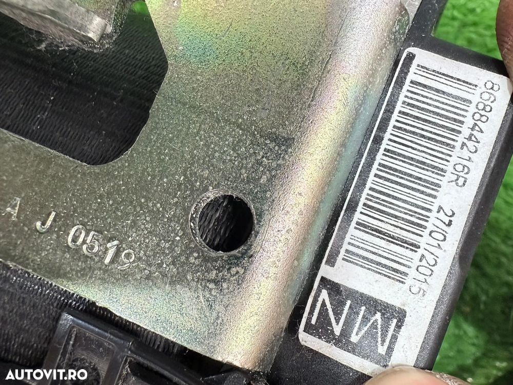 CENTURA SIGURANȚĂ FATA DREAPTA RENAULT CLIO IV 2015 1.0 BENZINA TCE COD OEM 868844216R 2012-2019 - 6