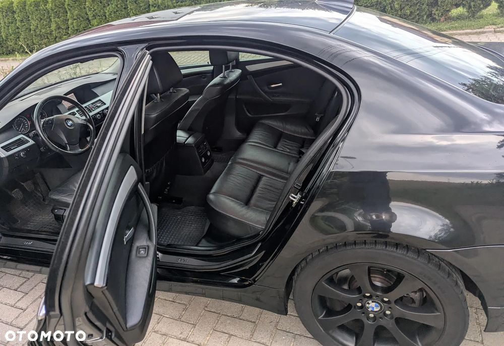 BMW Seria 5 - 36