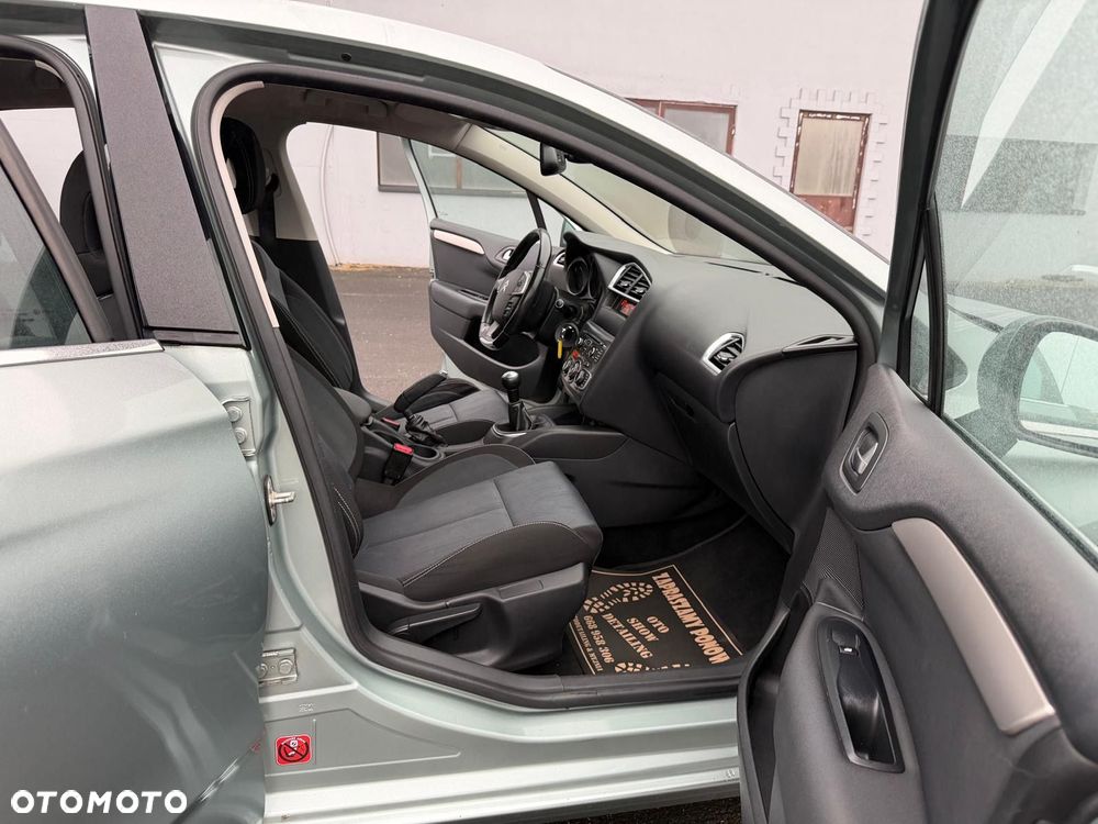 Citroën C4 HDi 90 Attraction - 15