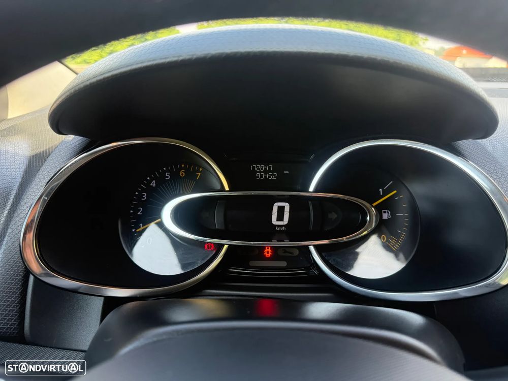 Renault Clio TCe 90 Luxe - 18