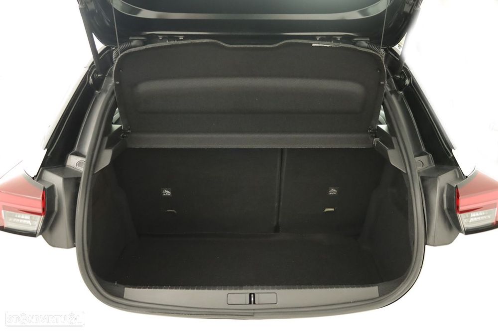 Opel Corsa 1.2 T GS - 22