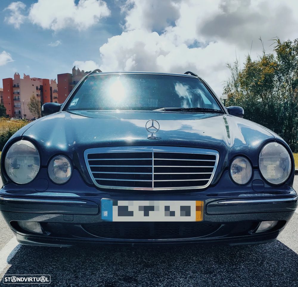 Mercedes-Benz E 320 CDi Avantgarde - 2