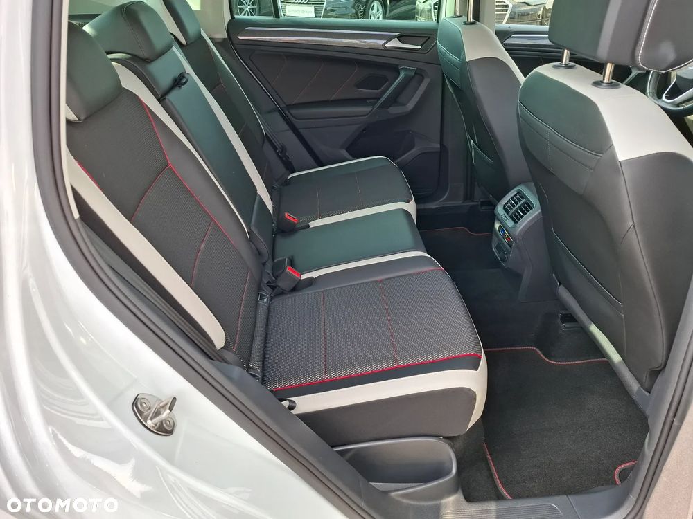 Volkswagen Tiguan 2.0 TDI SCR Urban Sport - 13