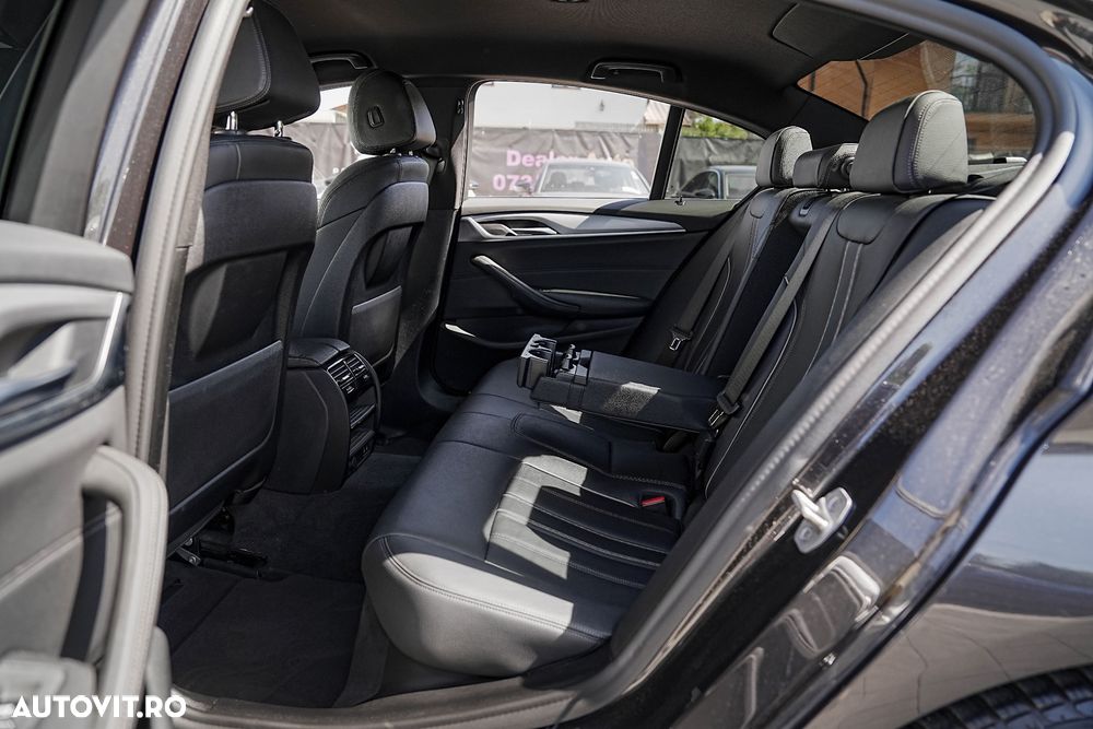 BMW Seria 5 530e xDrive AT PHEV - 15