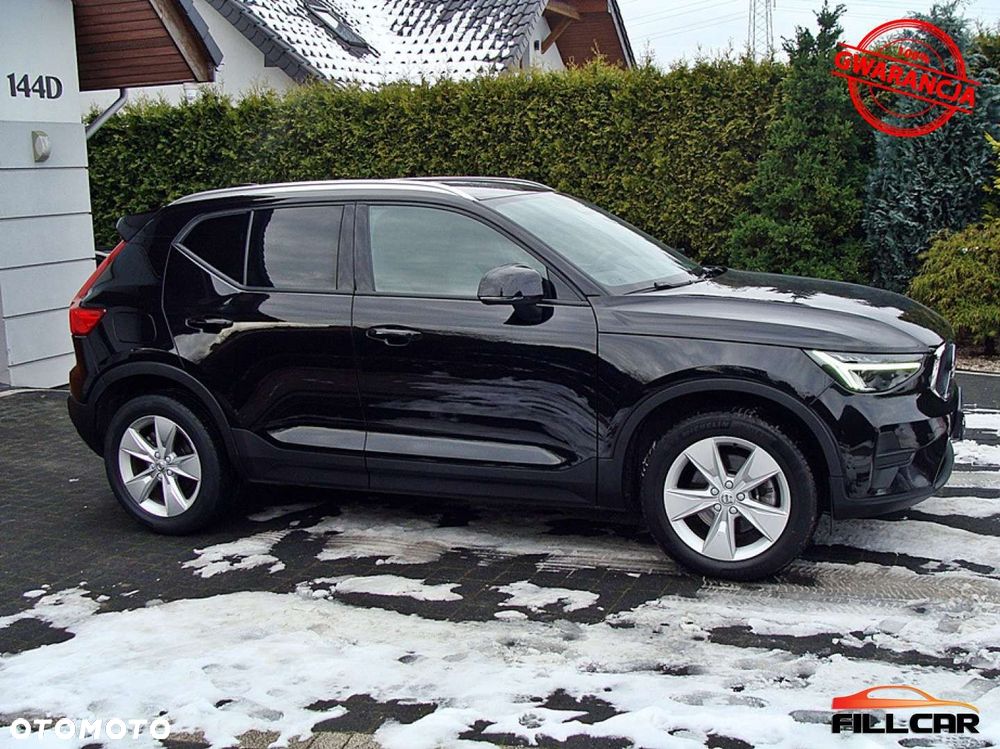 Volvo XC 40 B3 Ultra Dark - 3