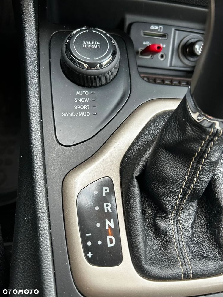 Jeep Cherokee 2.0 MJD Active Drive II Limited - 10