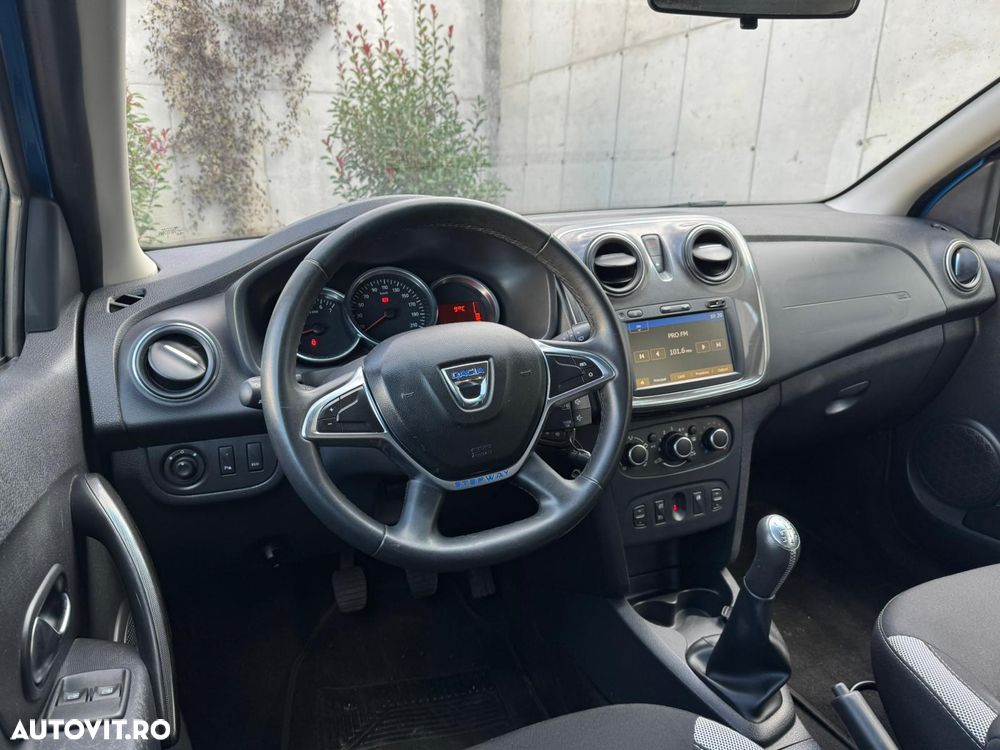 Dacia Logan MCV TCe 90 (S&S) Stepway - 11