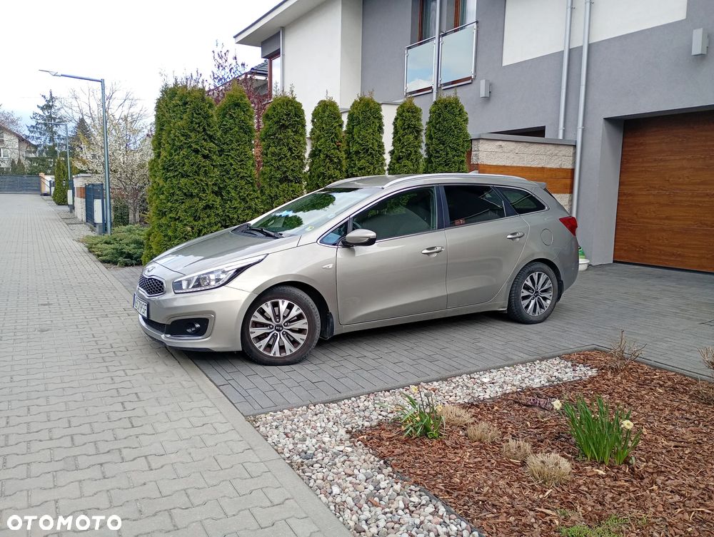 Kia Ceed 1.6 CRDi L - 3