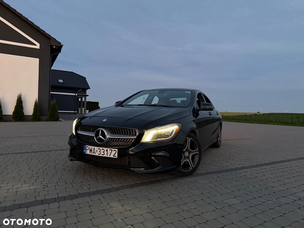 Mercedes-Benz CLA 250 4Matic 7G-DCT Urban - 25
