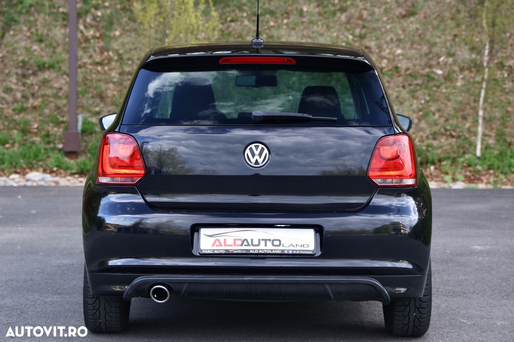 Volkswagen Polo 1.6 TDI DSG Style - 39