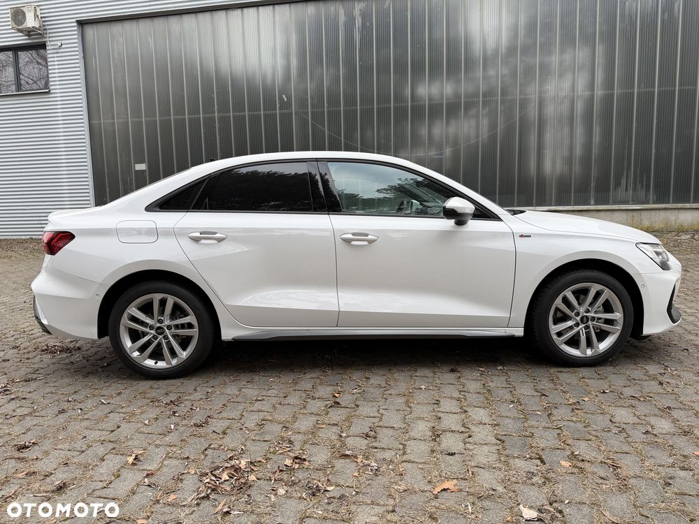 Audi A3 Sportback - 6