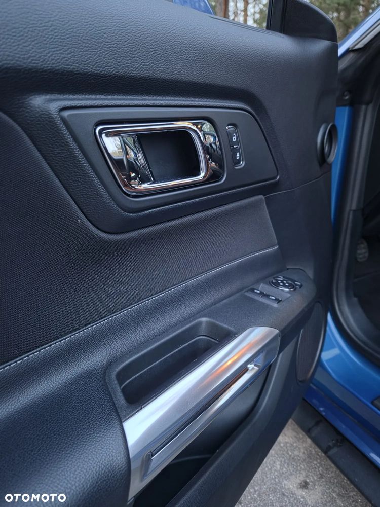 Ford Mustang 5.0 Ti-VCT V8 GT - 37