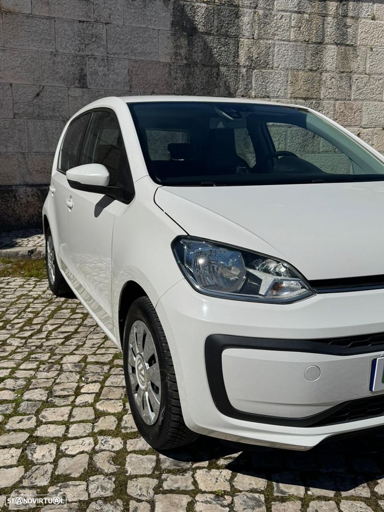 VW Up! street - 3