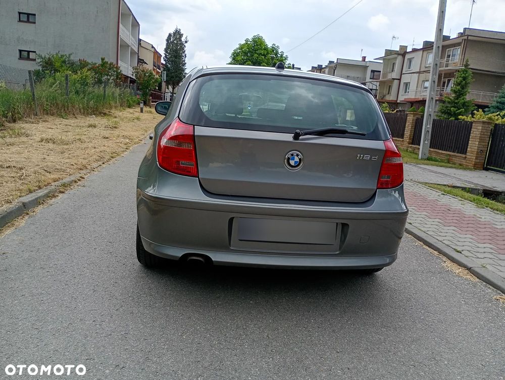 BMW Seria 1 118d DPF Edition Lifestyle - 11
