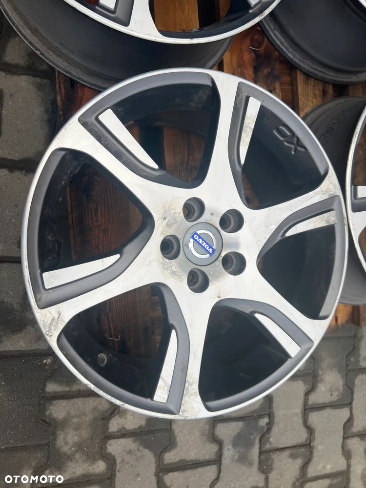 Oryginalne felgi Volvo xc60 xc70 xc40 grawer XC - 1