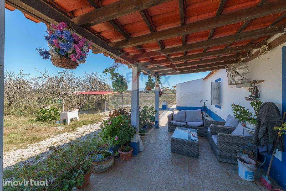 Moradia T2 para venda - Grande imagem: 2/42