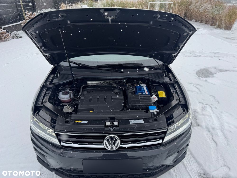 Volkswagen Tiguan 2.0 TDI SCR DSG IQ.DRIVE - 19