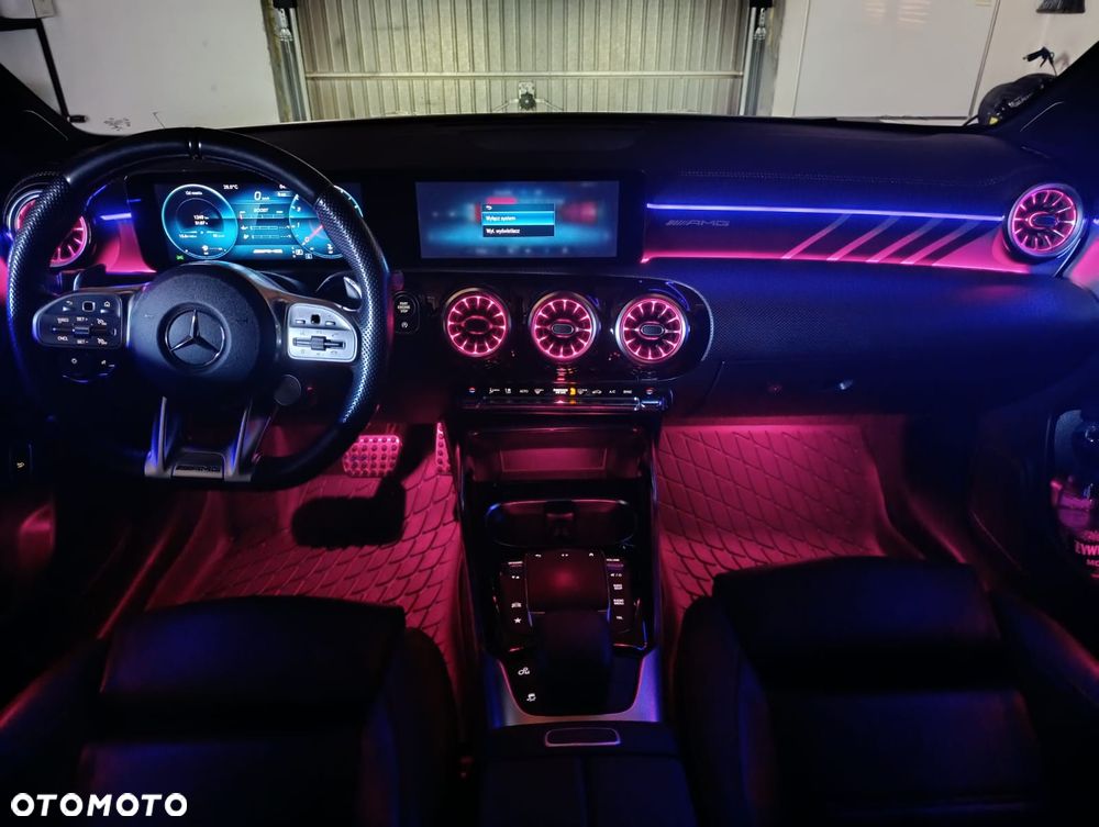 Mercedes-Benz CLA AMG 35 4Matic B AMG Speedshift 7G-DCT - 31
