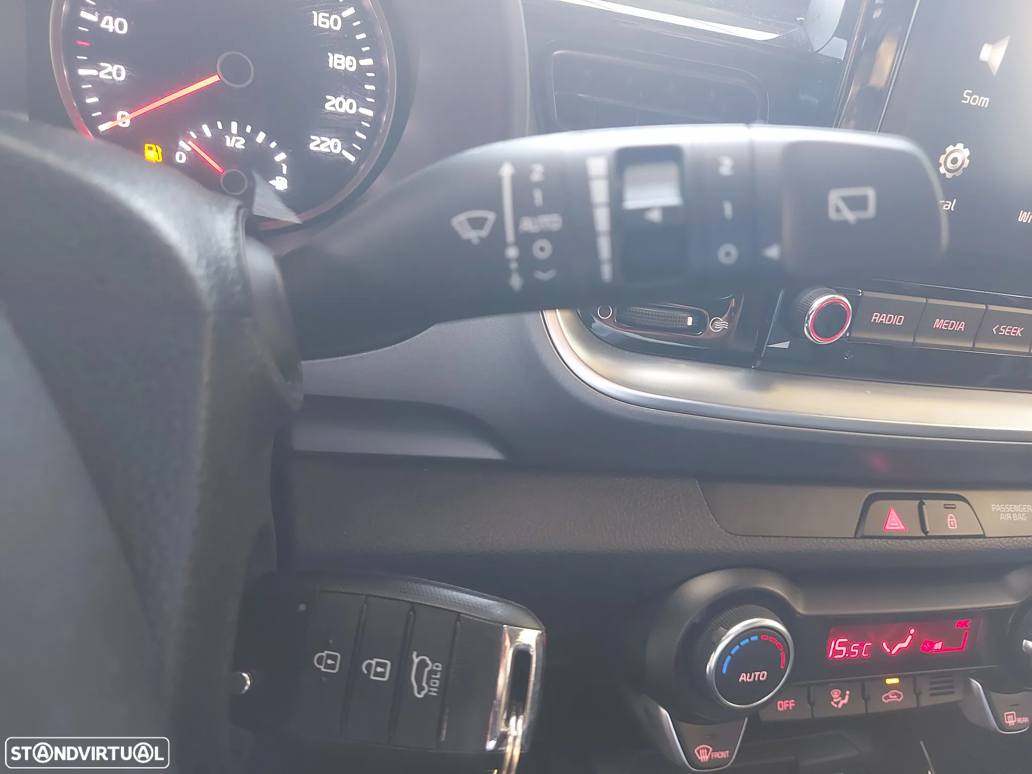 Kia Stonic 1.0 T-GDI Drive - 27