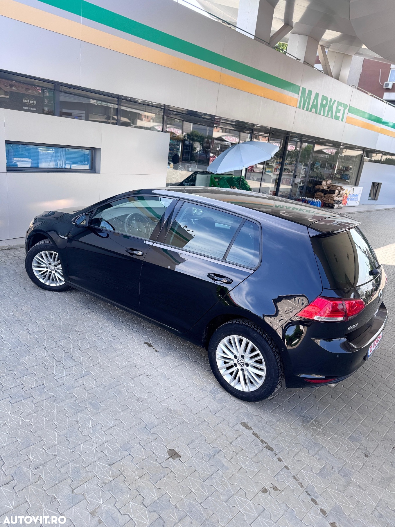 Volkswagen Golf 1.2 TSI BlueMotion Technology Cup - 10
