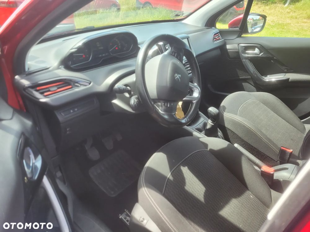 Peugeot 208 Blue-HDi 100 Stop&Start Allure - 8