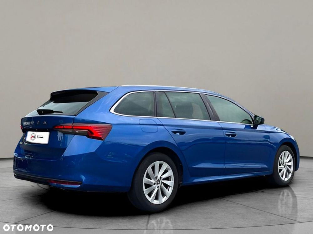 Skoda Octavia 1.5 TSI mHEV Selection DSG - 6