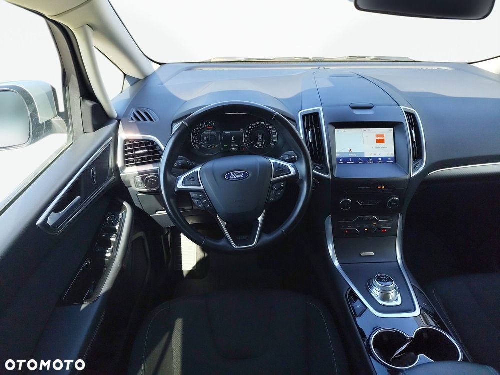 Ford S-Max - 14