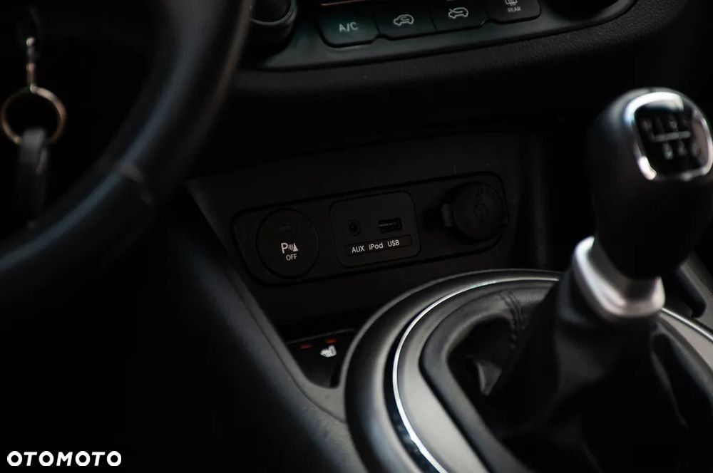 Kia Sportage 1.6 GDI 2WD Dream-Team Edition - 16