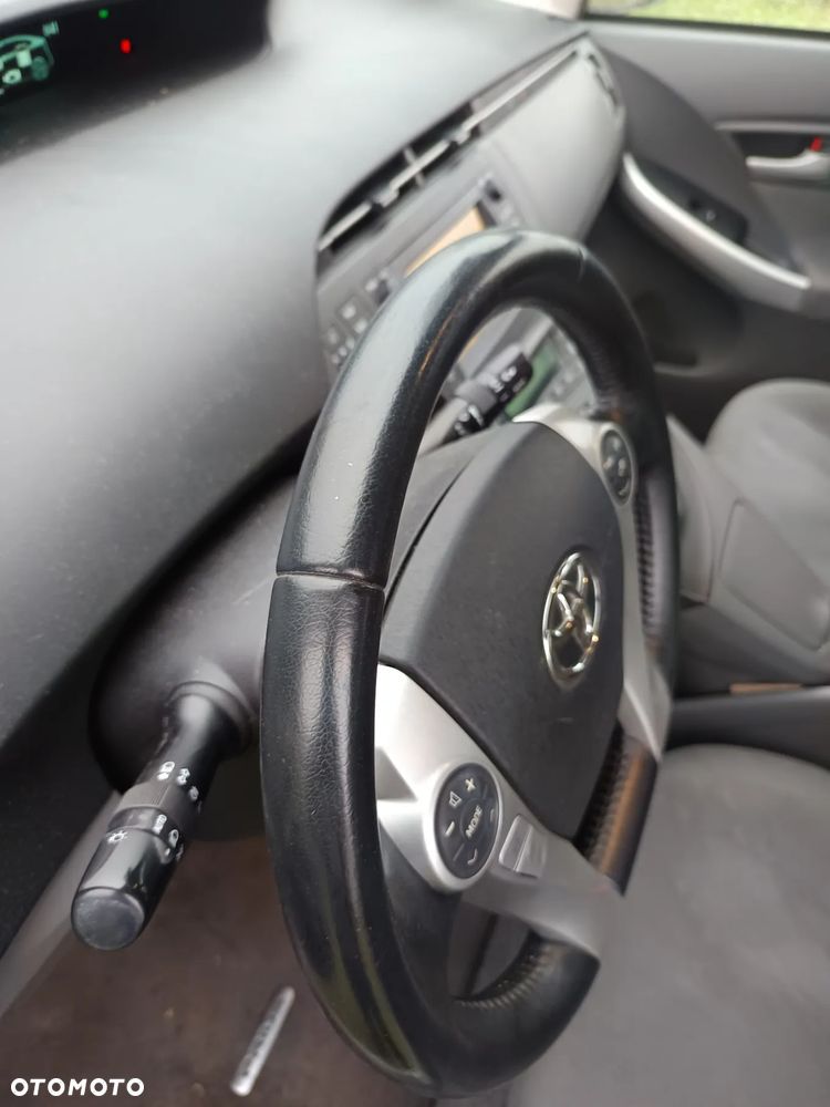 Toyota Prius - 7