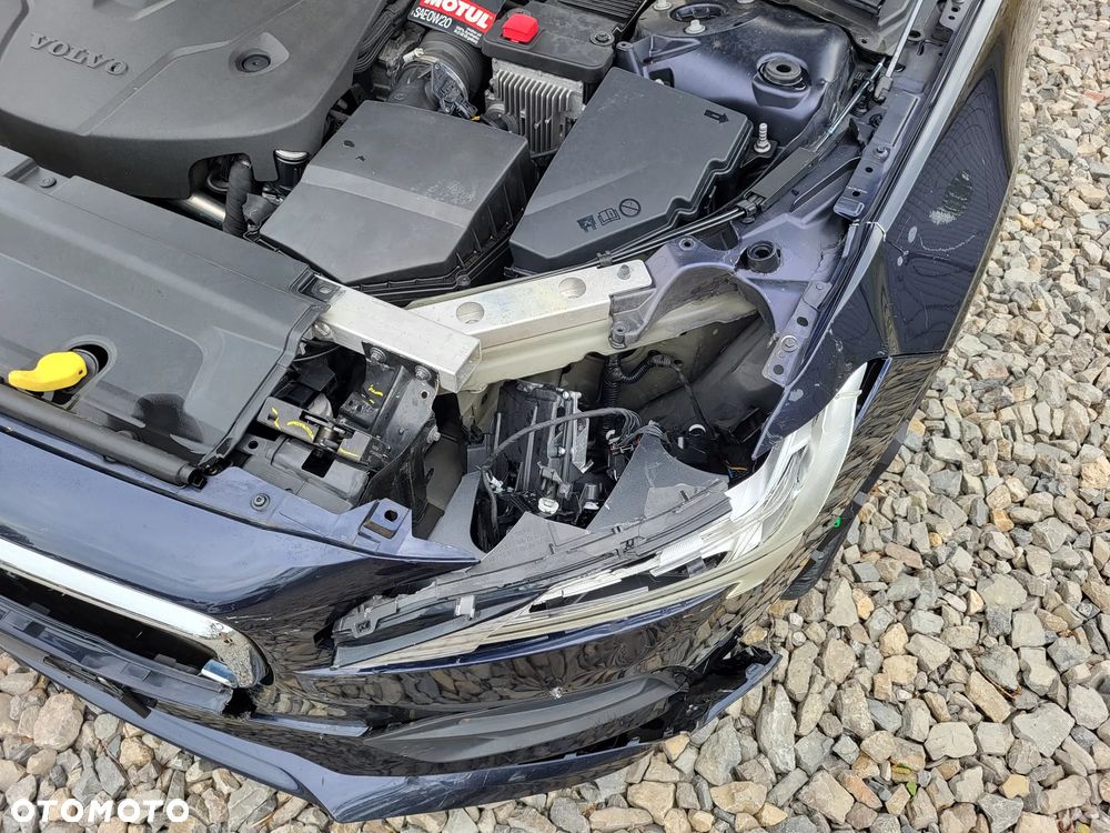 Volvo S90 - 16