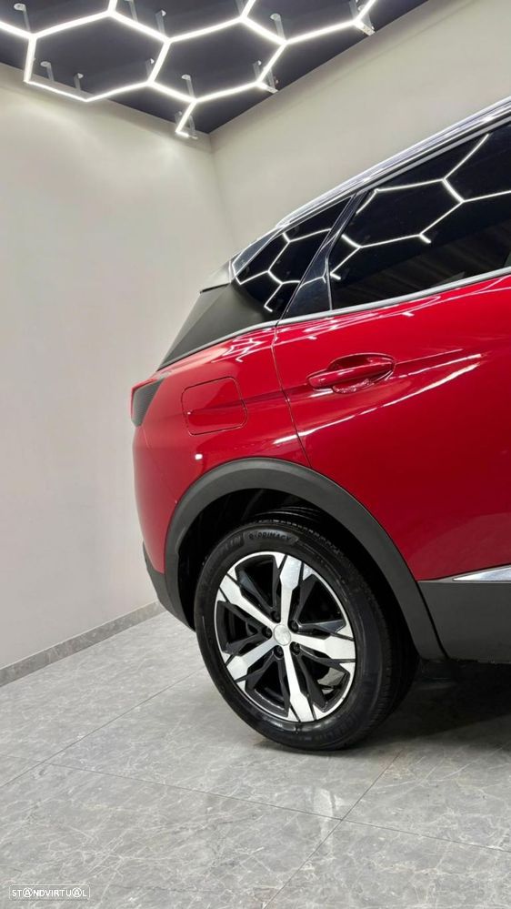 Peugeot 3008 1.5 BlueHDi Allure Pack EAT8 - 19