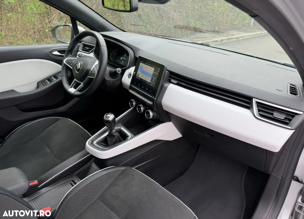 Renault Clio BLUE dCi 115 INTENS - 14