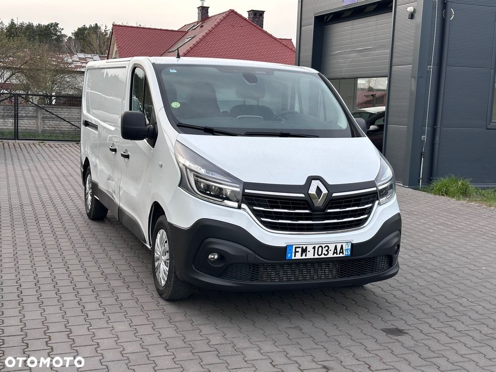 Renault Trafic - 16