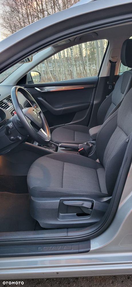 Skoda Octavia 2.0 TDI DSG Style - 15