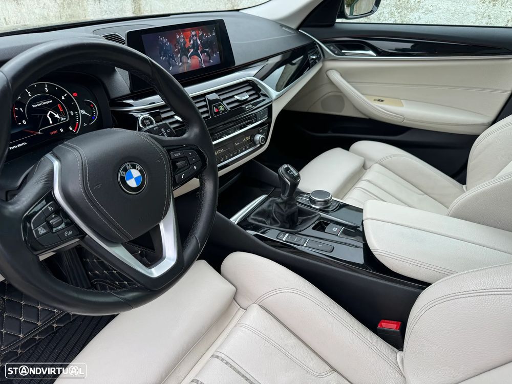 BMW 520 d Modern Line - 30