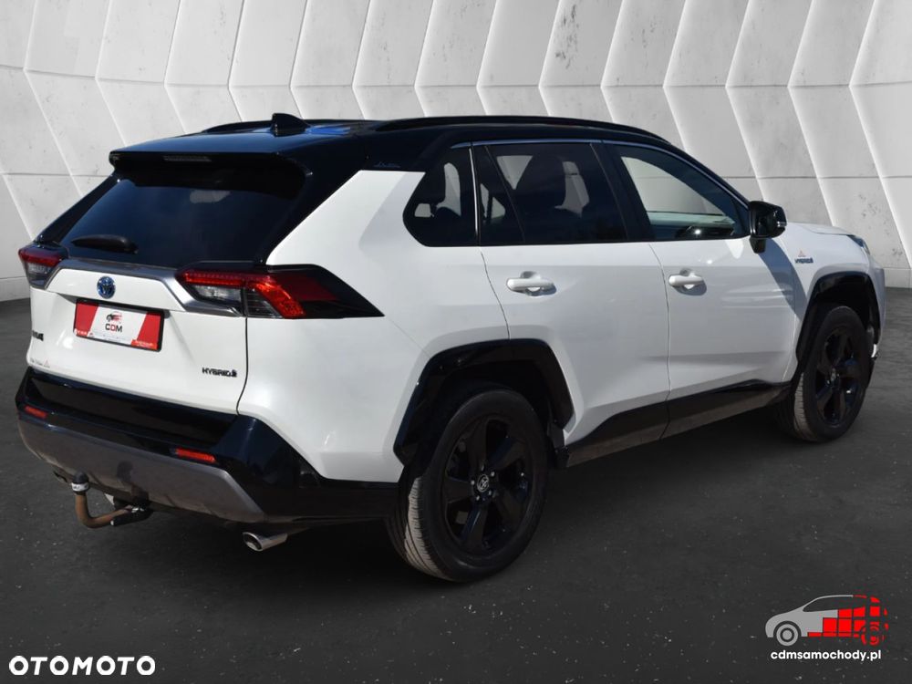 Toyota RAV4 - 10