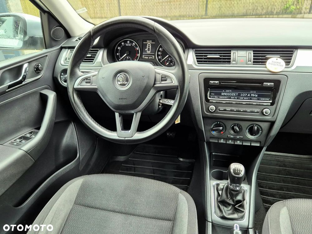 Skoda RAPID 1.2 TSI Ambition - 22