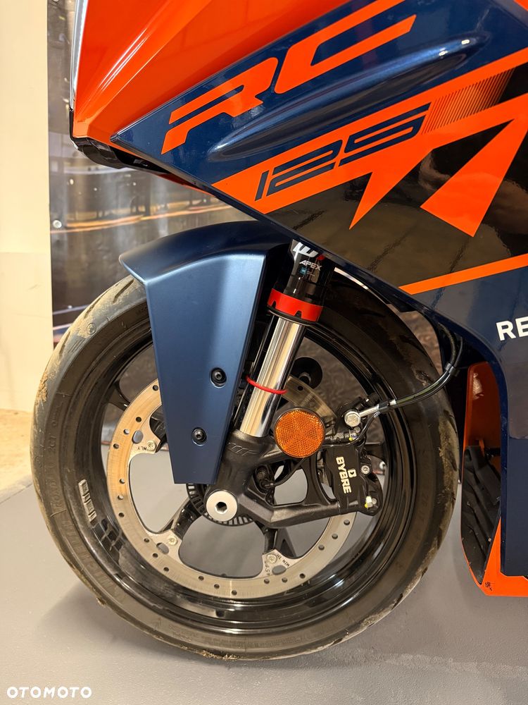 KTM RC 125 - 14