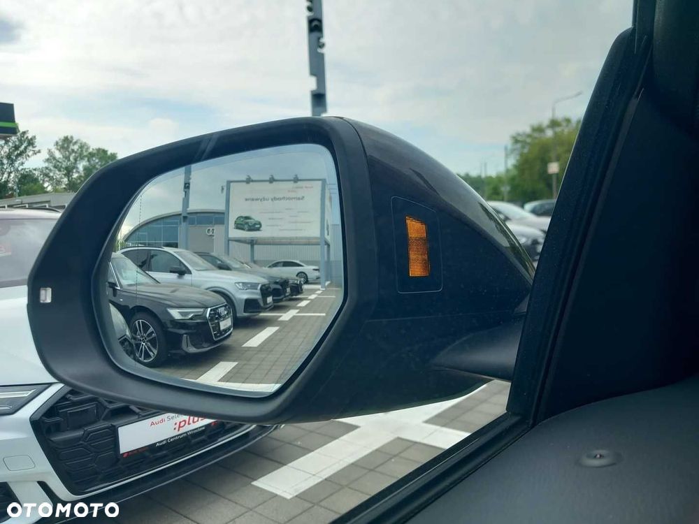 Audi Q8 - 17