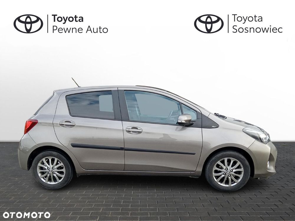 Toyota Yaris - 8