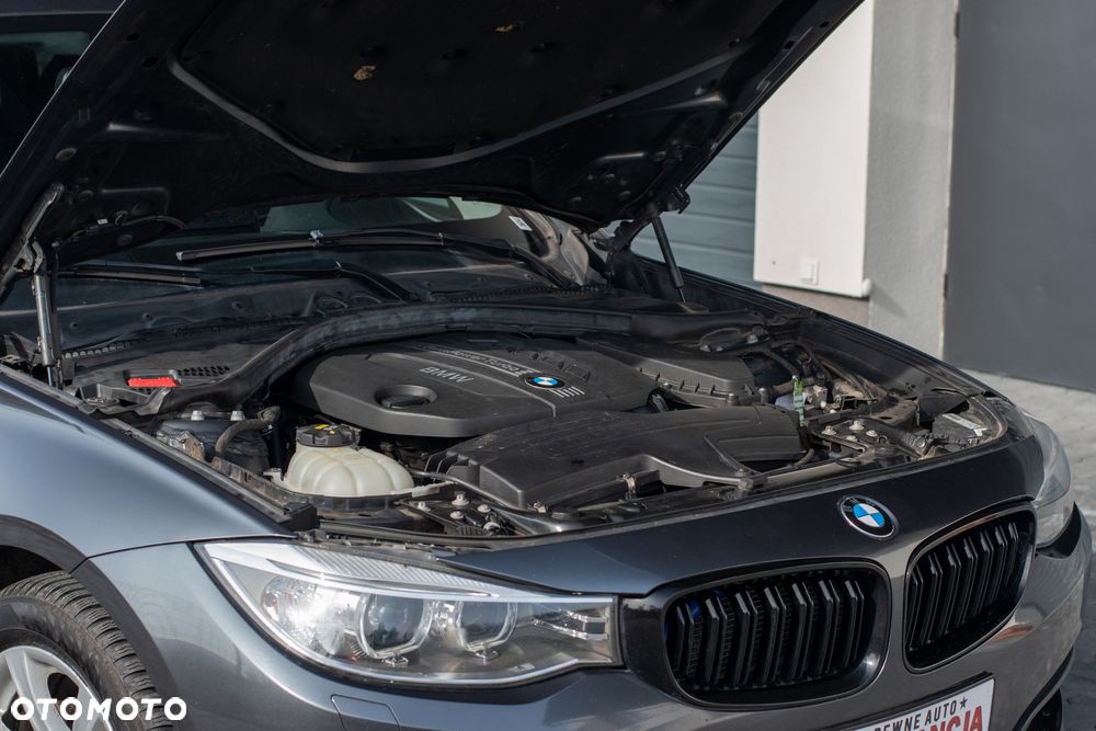 BMW Seria 3 - 38