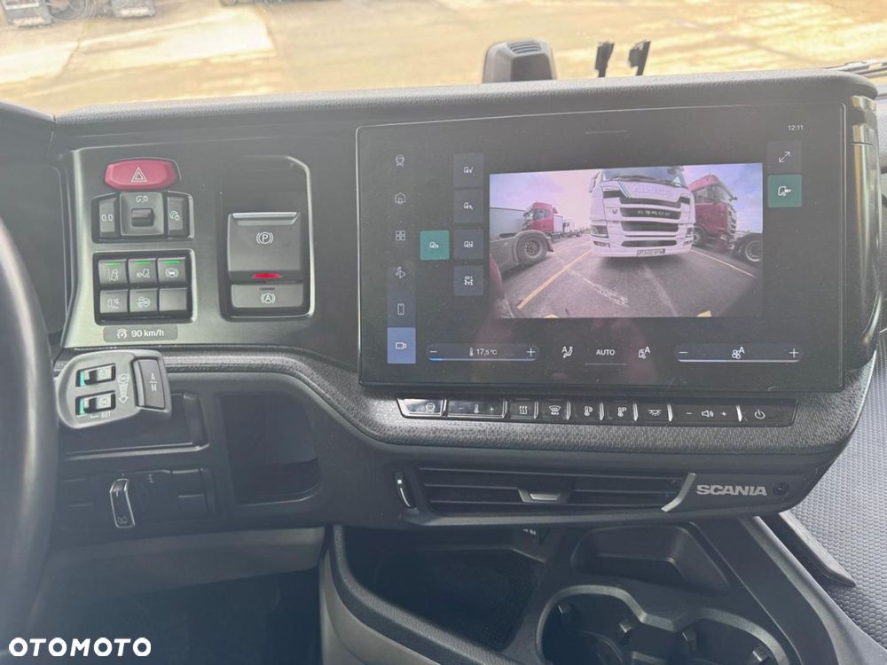 Scania R 460 A4x2NA - 11