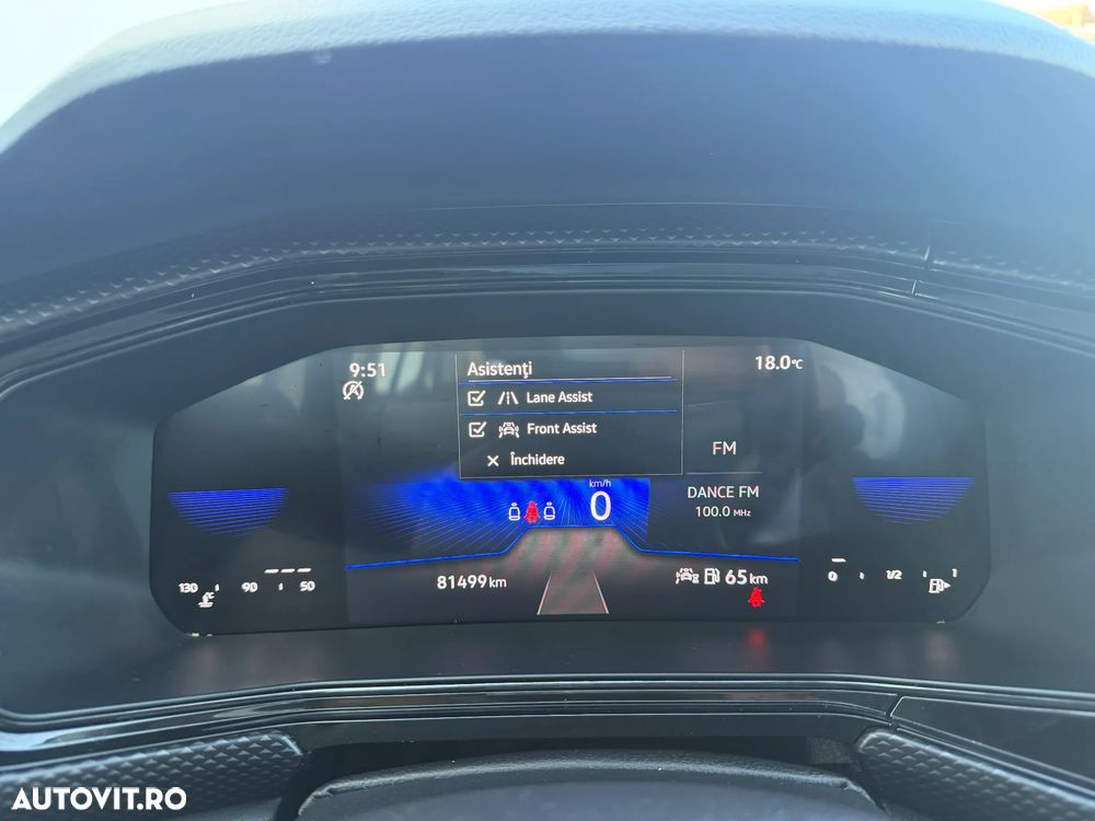 Volkswagen T-Cross - 12