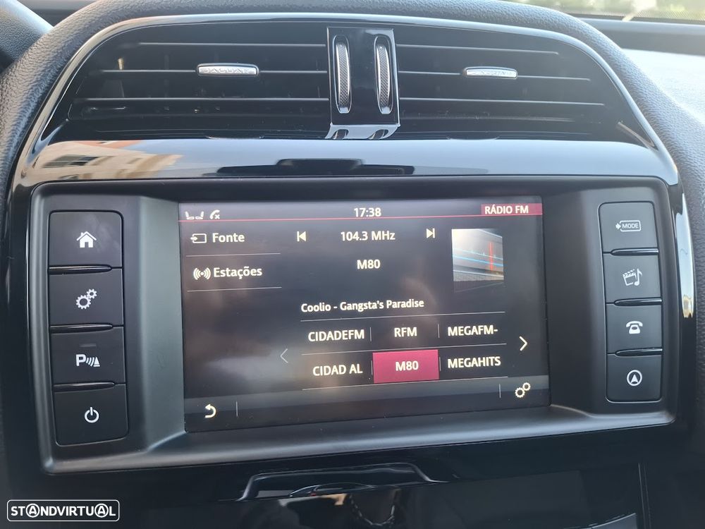 Jaguar XE 2.0 D Prestige Aut. - 18