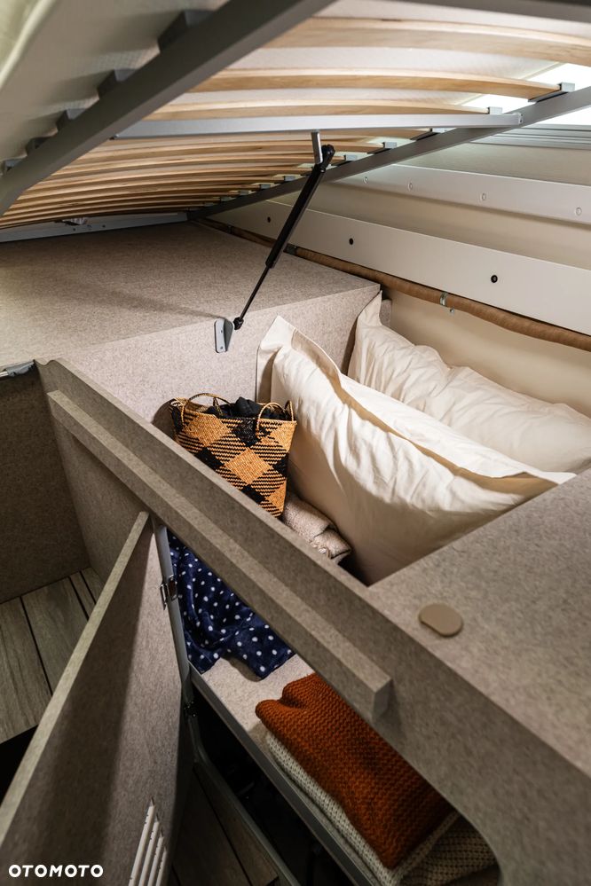 McLOUIS MC4 373 - 5 osobowy - 20