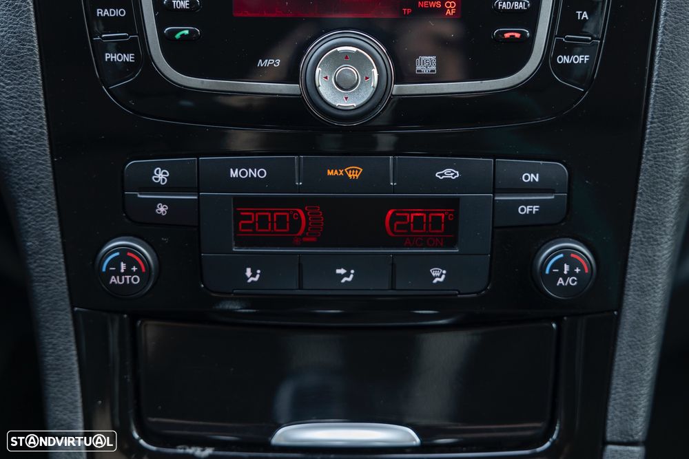 Ford S-Max 1.6 TDCi Titanium 7L - 16