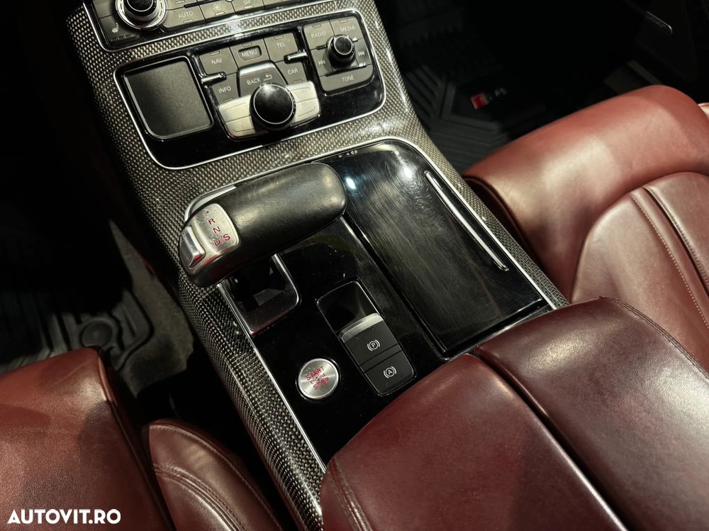 Audi A8 4.2 TDI Quattro Tiptronic - 35