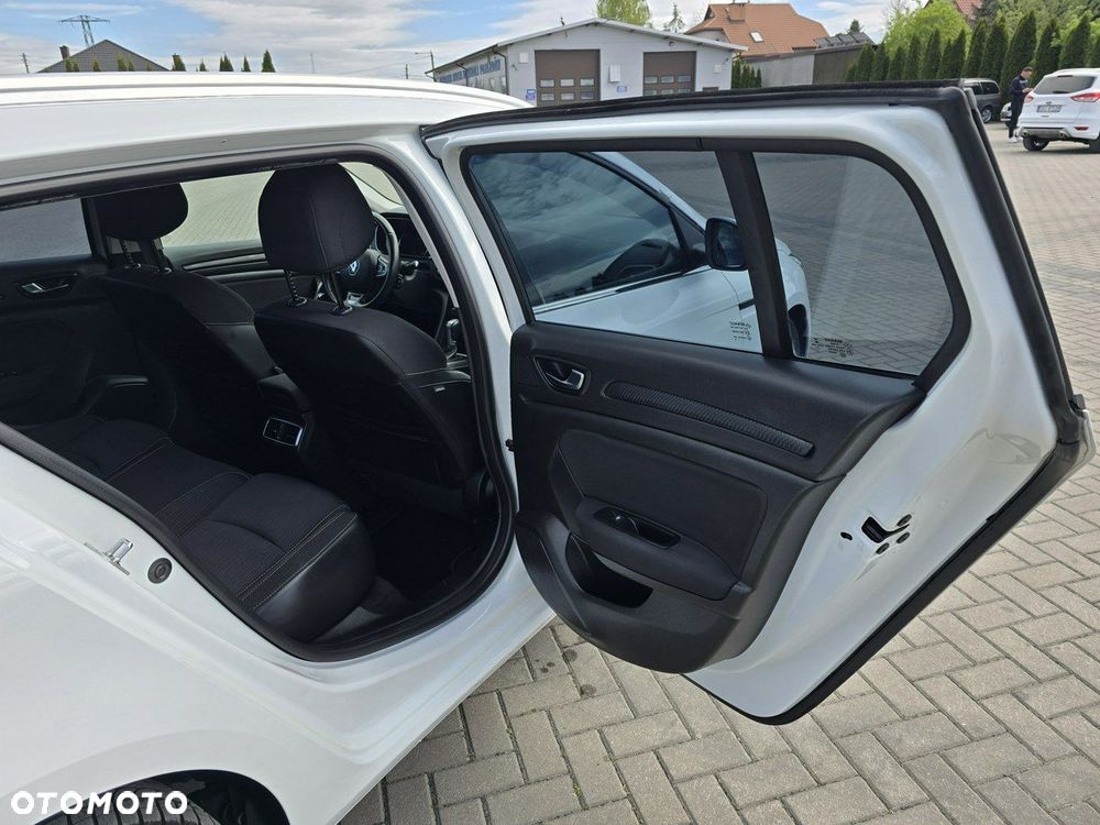 Renault Megane - 24