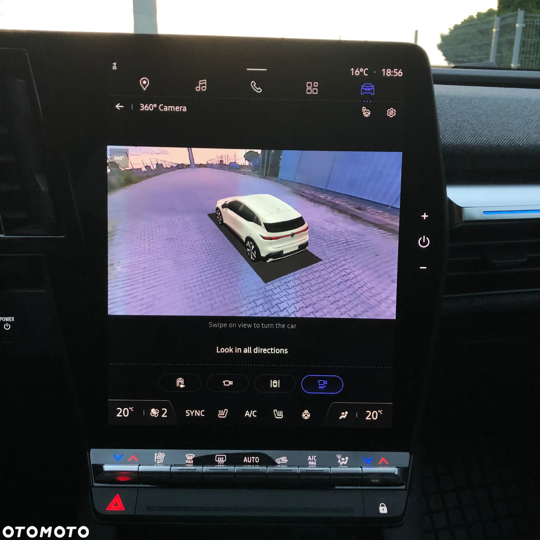 Renault Megane EV60 Techno - 29